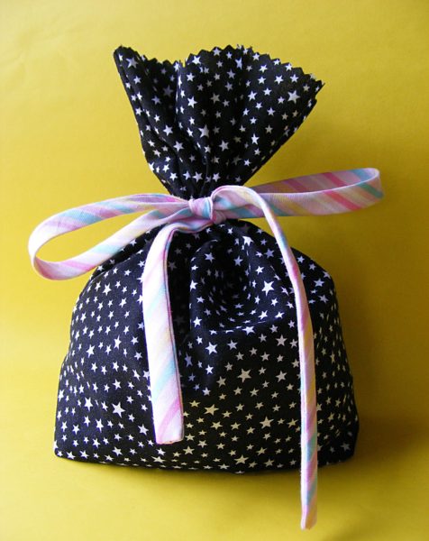 Free Goody Bag pattern from Shiny Happy World