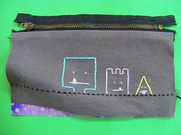 How to Make a Zippered Bag - free tutorial from Shiny Happy World