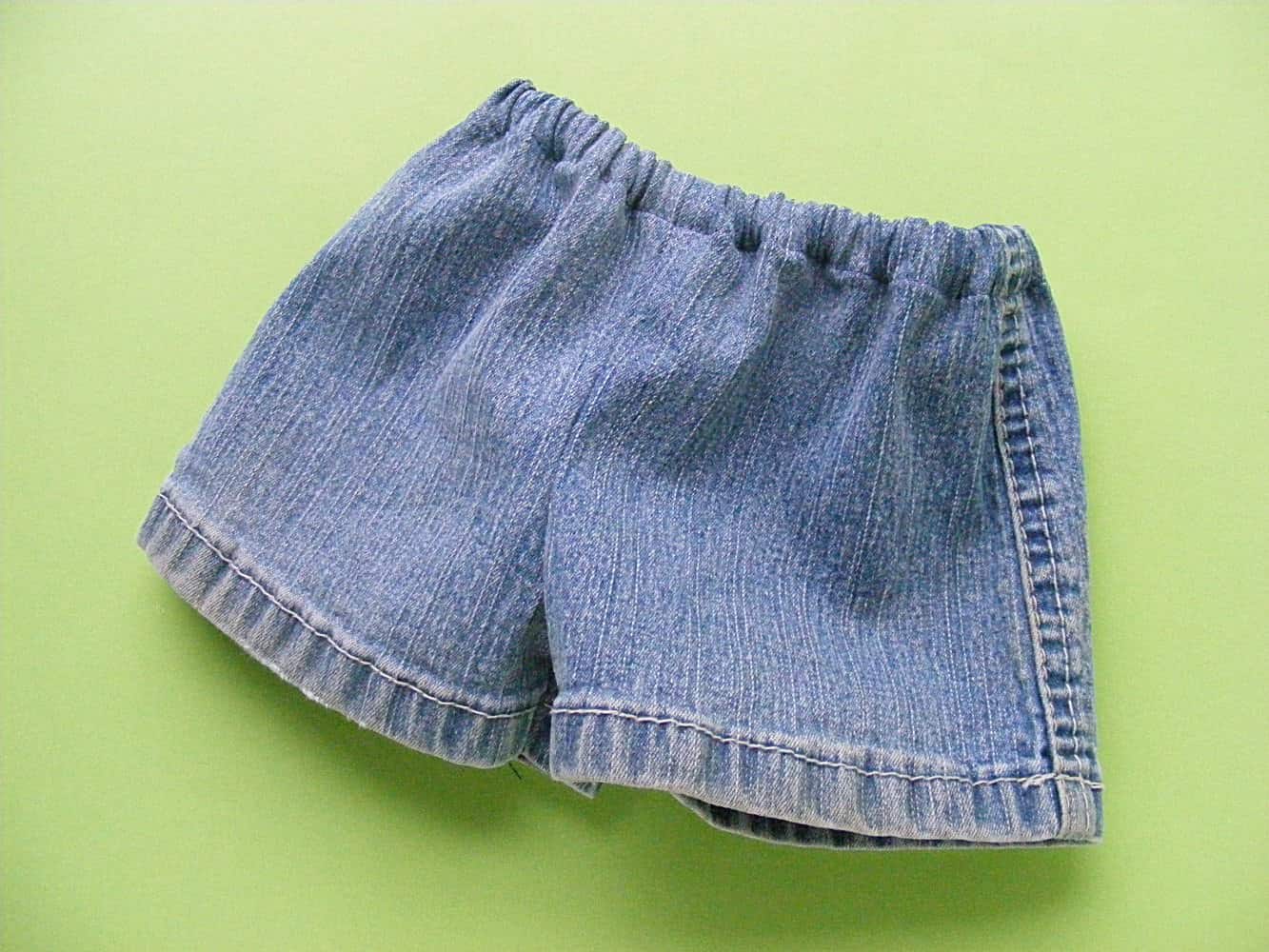 How to Make Denim Shorts for The Dress Up Bunch Shiny Happy World