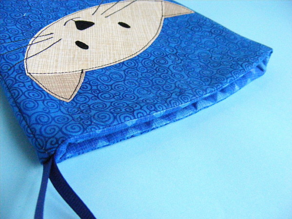 Free Christmas stocking pattern from Shiny Happy World.