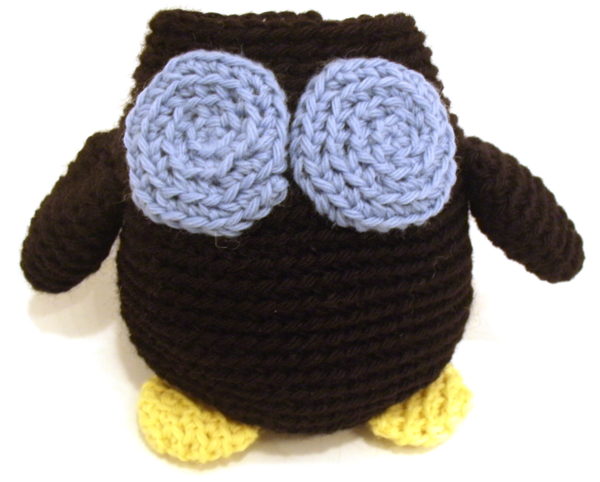 Howie the Penguin - free crochet amigurumi pattern from Shiny Happy World and FreshStitches