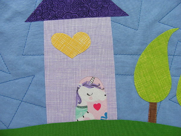 How to Add a Door (that opens!) to your quilt block - a tutorial from Shiny Happy World