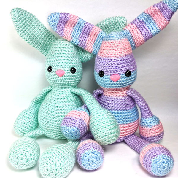 Modify an amigurumi pattern by adding stripes - solid and striped bunnies crocheted with the Ringo Rabbit pattern