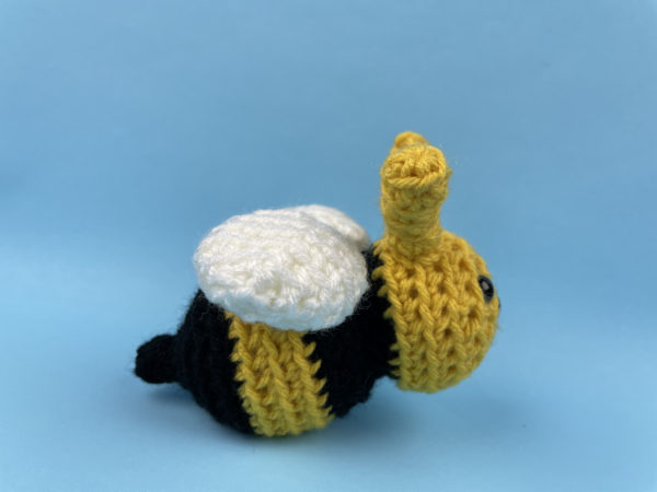 side view of finished crocheted bee